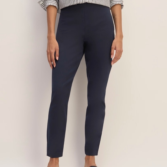 Everlane Pants - Everlane The Bi-Stretch Work Pant in Navy | Mid Rise Slim Leg | Sz 00